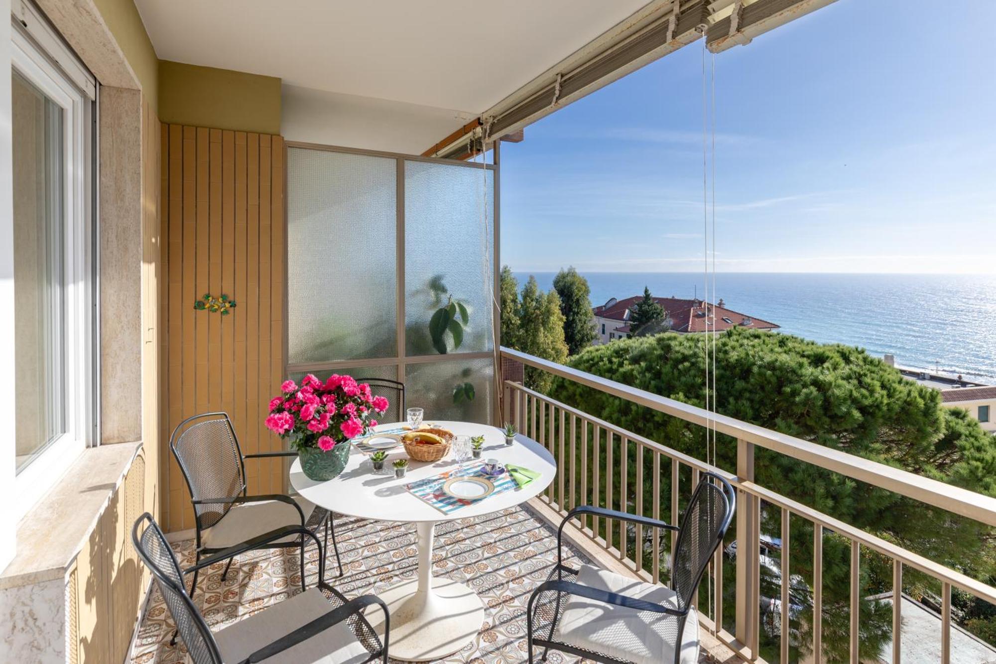 282 - Casa Boscobello, Terrazzo Vista Mare E Parcheggio Privato A 15 Minuti A Piedi Dal Teatro Ariston Sanremo Dış mekan fotoğraf